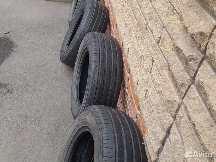 Pirelli Scorpion 215/70 R16