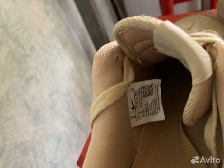 Кроссовки nike