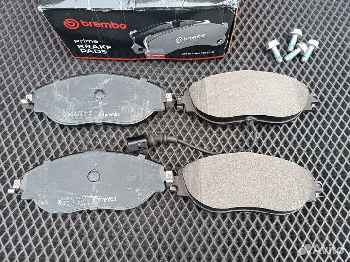 Передние тормозные колодки Brembo VAG 314 340 mm