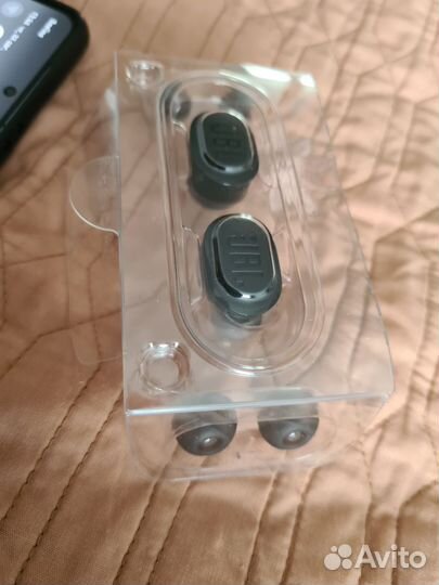 Беспроводные наушники JBL