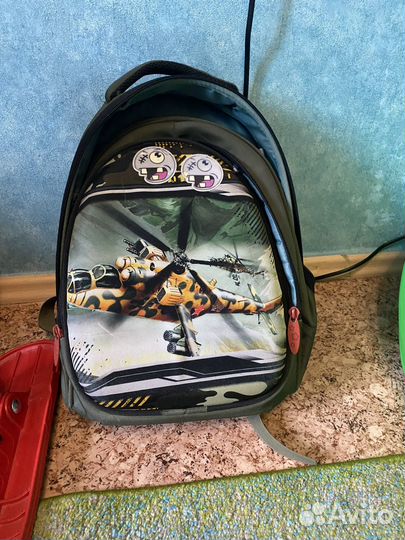 Школьный рюкзак