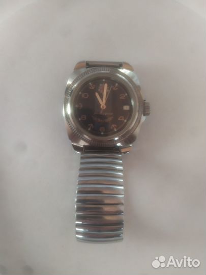 Наручные командирские часы