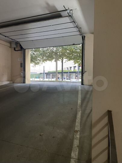 Машиноместо, 14 м²