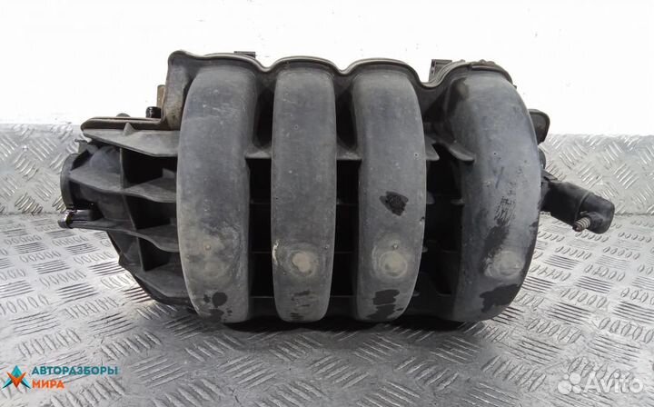 Коллектор впускной Volkswagen Passat B6 2007