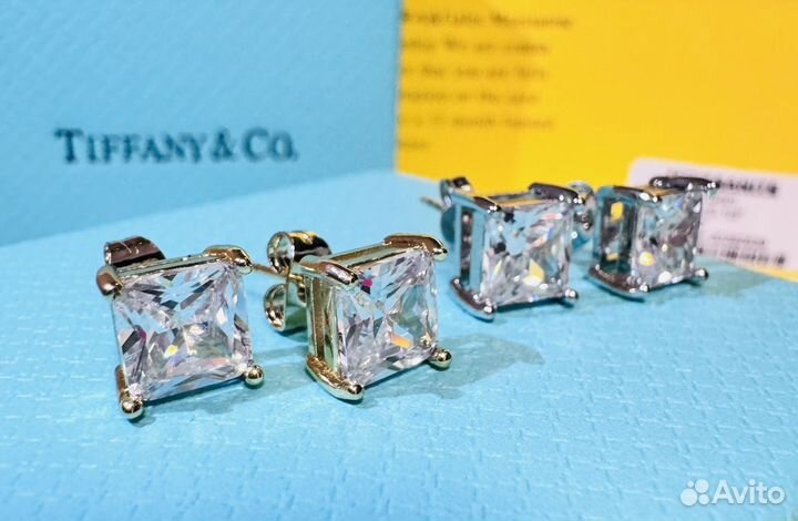 Серьги принцесса с муассанитом пусеты