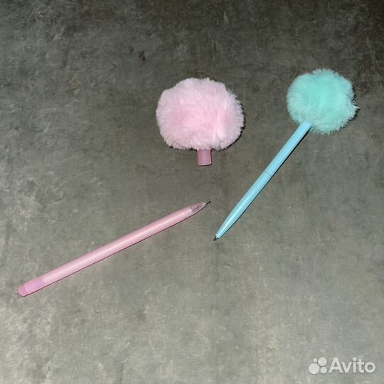 Ручки с помпоном