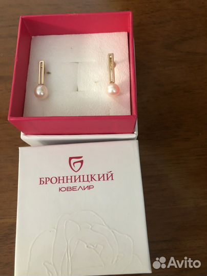 Золотые серьги с жемчугом