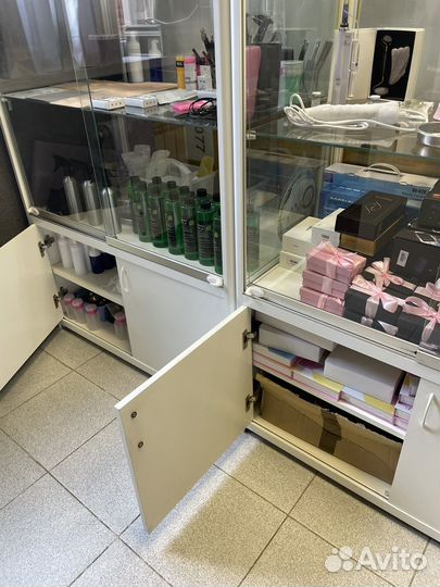 Торговые стеллажи