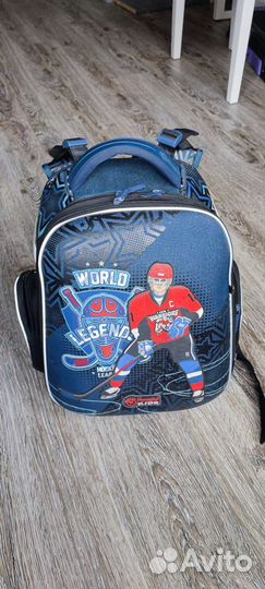 Рюкзак школьный Hummingbird Хоккей