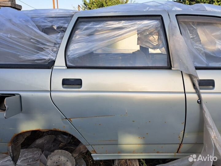 ВАЗ 2111 1.5 МТ, 2001, битый, 270 000 км