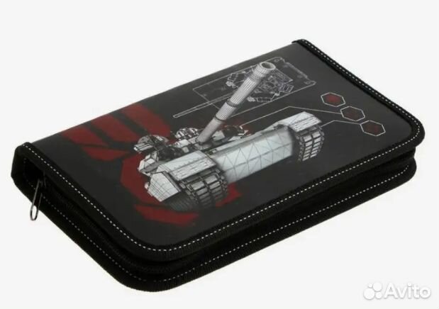 Пенал школьный для мальчика. Новый