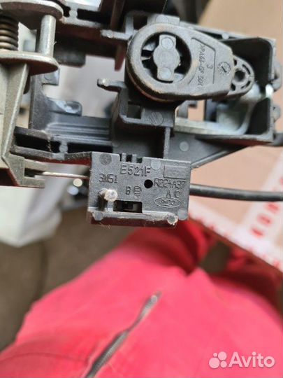 Ручка двери внешняя Ford Focus 2 kkda 2008