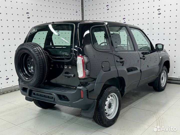 ВАЗ Niva Travel 1.7 МТ, 2025