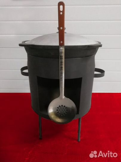 Казан чугунный. Казан с печкой. Казан узбекский