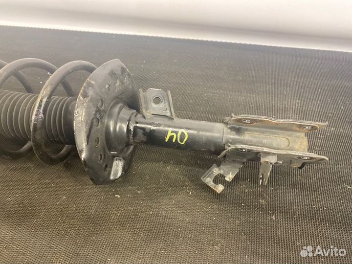 Амортизатор передний левый Nissan X-Trail T31