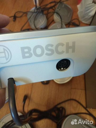 Центральный блок конференц системы Bosch DCN CCU