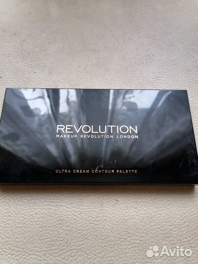 Палетка для контурирования лица