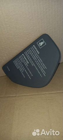 Крышка блока предохранителей Audi A6 C4