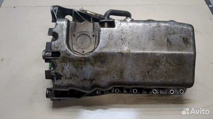 Поддон Volkswagen Golf 4, 2000