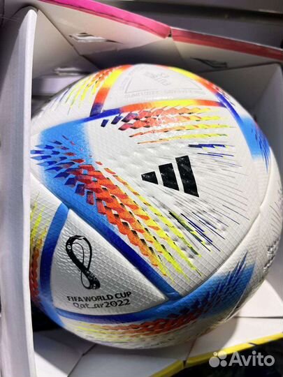 Мяч чемпионата мира Qatar 2022