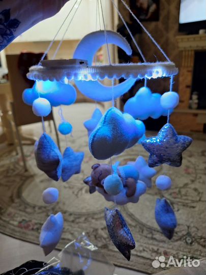 Мобиль на кроватку