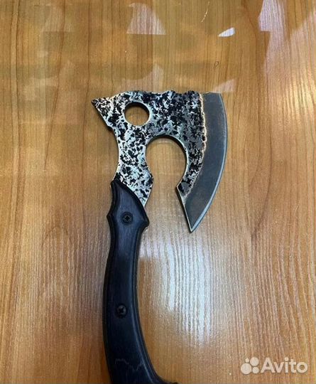 Топор для рубки