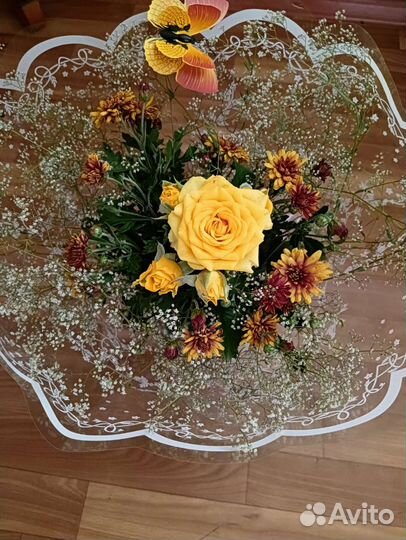 Букет из жёлтых роз