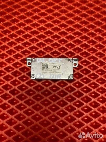 Блок розжига задний левый Skoda Octavia 5E CWV