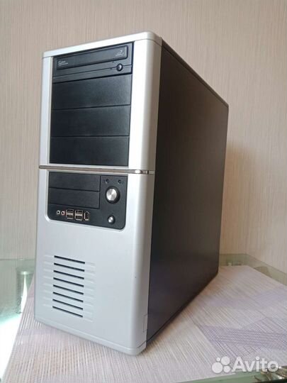 Xeon1240,16гб,RX580 8gb,SSD