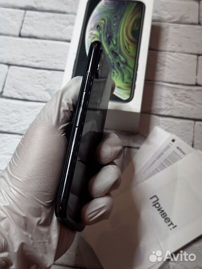 iPhone Xs, 64 ГБ