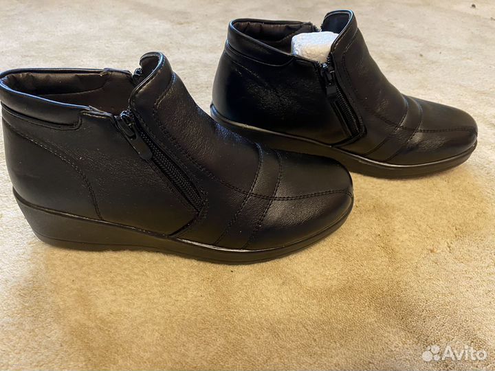 Ботинки женские 37-37,5