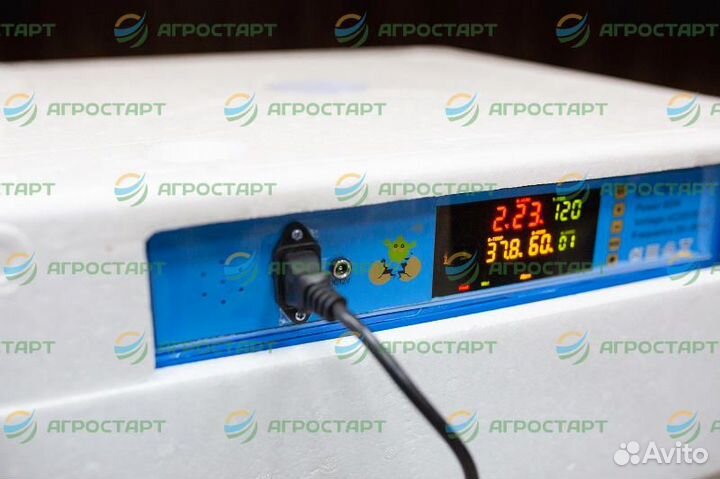 Инкубатор на 64 яйца