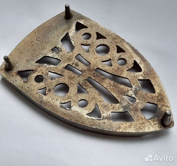 Подставка для утюга антикварная