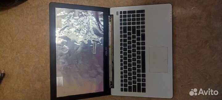 Корпус ноутбука