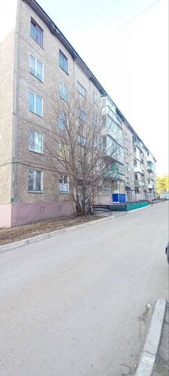 2-к. квартира, 47 м², 1/5 эт.