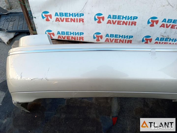 Бампер задний toyota vista