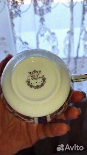 Фарфоровый чайный сервиз