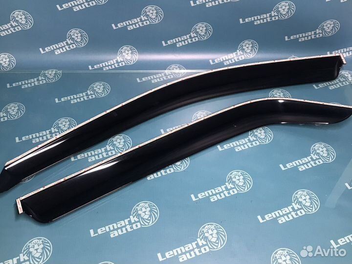 Ветровики (дефлекторы) окон Kia Sportage