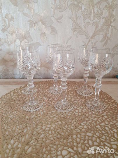 Хрустальные бокалы, 2 вида,рюмочки