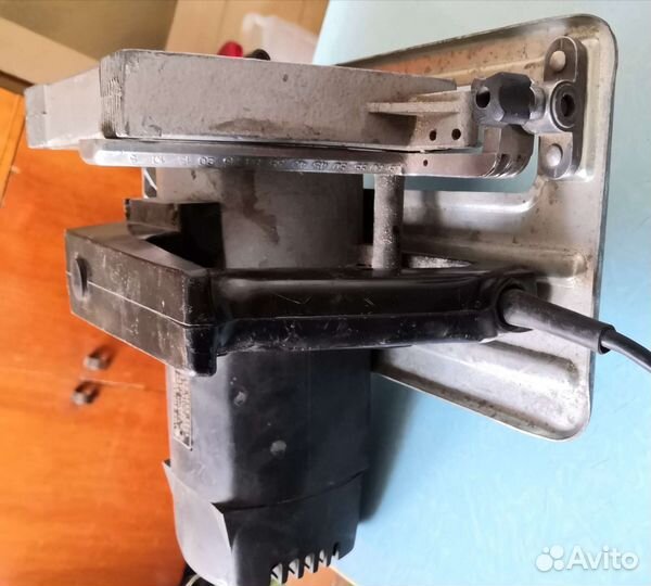 Ручная дисковая электрическая пила. иэ-5107А. СССР