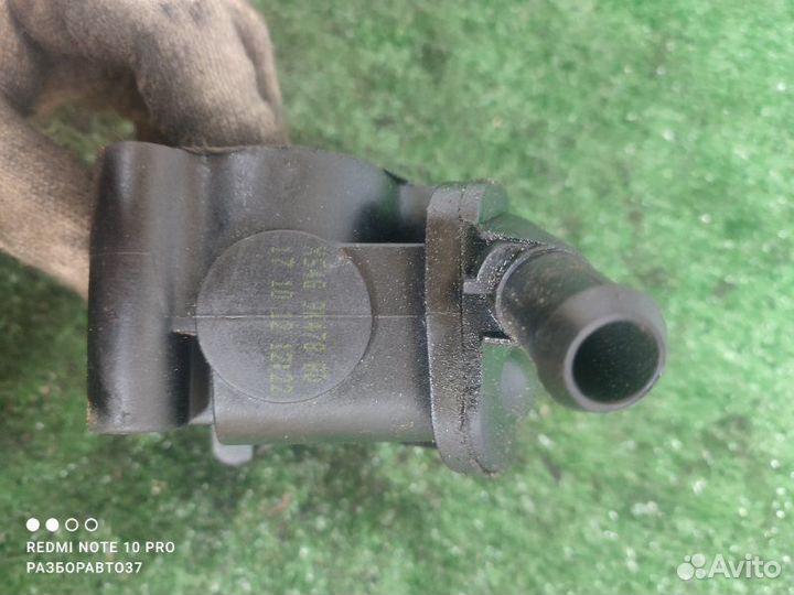 Корпус термостата Ford Focus C170 eyde -eydb- eydc