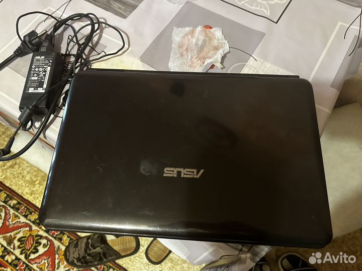 Ноутбук asus