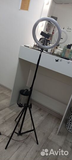 Кольцевая лампа