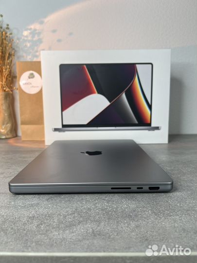 Macbook pro 14 m1 16gb 512gb