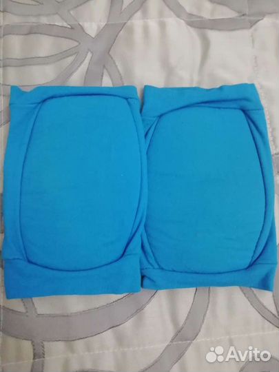 Наколенники