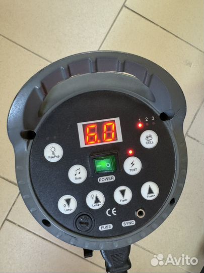 Вспышка студийная Fаlcon Eyes tе-600вw v2.0