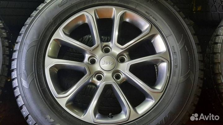 Jeep Grand Cherokee Goodyear Wrangler 265/60 R18