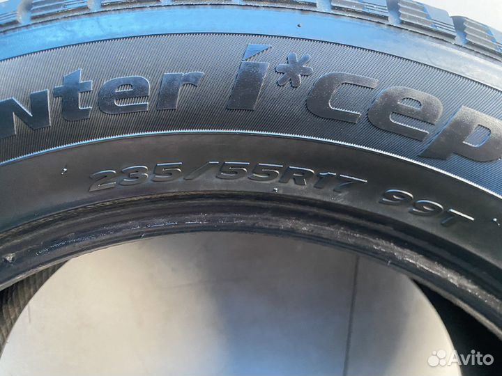 Hankook Winter I'Cept IZ W606 235/55 R17