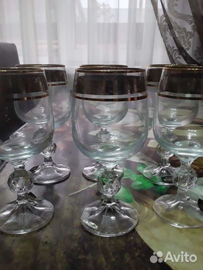 Продаются бокалы, стаканы