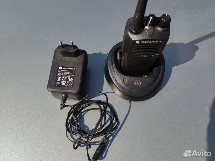 Рация motorola cp040